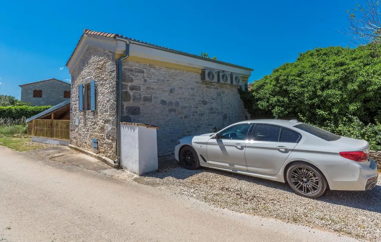 Casa Relax Villa Baderna 0*,